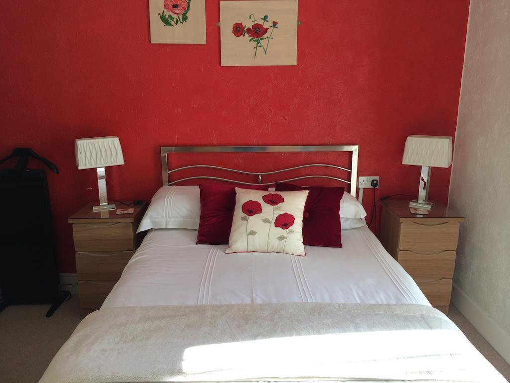 Carisbrooke House Hostal Sandown Habitación foto